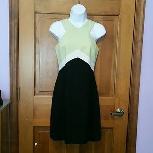 Laundry by Shelli Segal dress